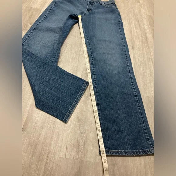 Lee Relaxed Straight Leg Classic Blue Women's Jeans Waist 30 - Picture 6 of 14